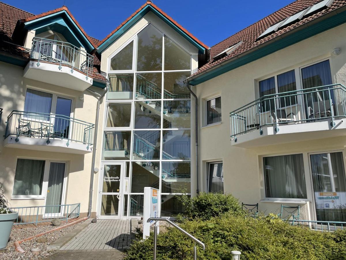 Apartment Ostseerose Ein Strandkorb Ist Im Sommer Inclusive Zempin Exterior photo
